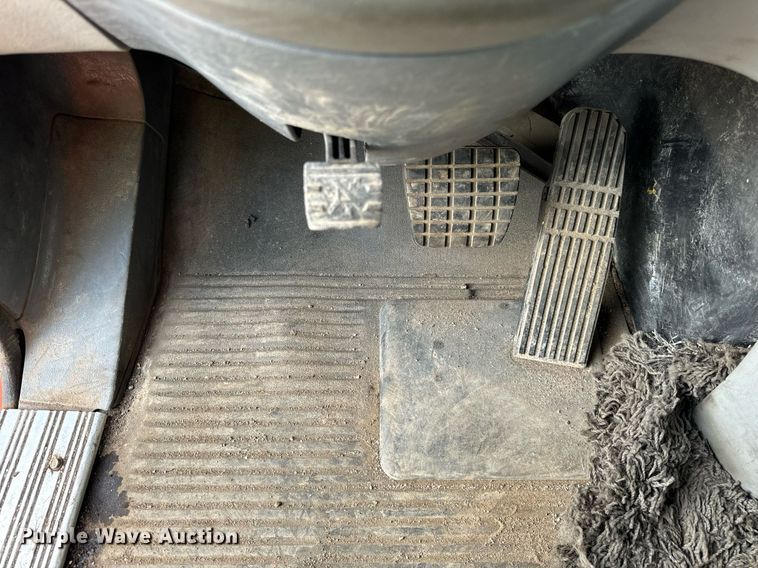 image for item OG9671 2009 Freightliner  Century Class semi truck