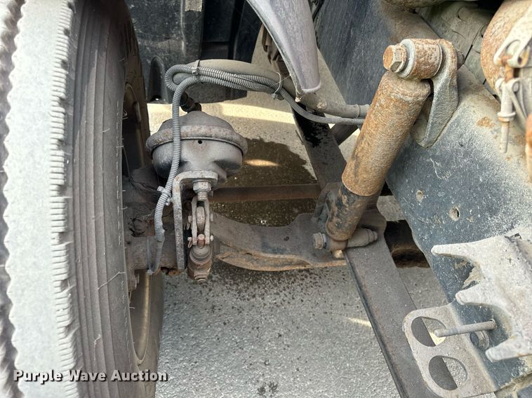 image for item OG9671 2009 Freightliner  Century Class semi truck