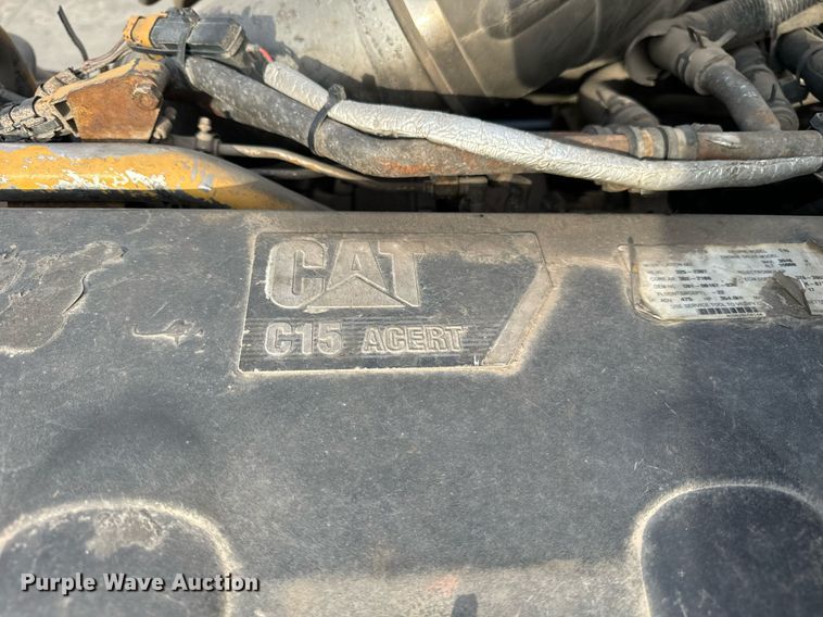 image for item OG9671 2009 Freightliner  Century Class semi truck