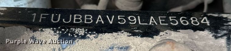 image for item OG9671 2009 Freightliner  Century Class semi truck