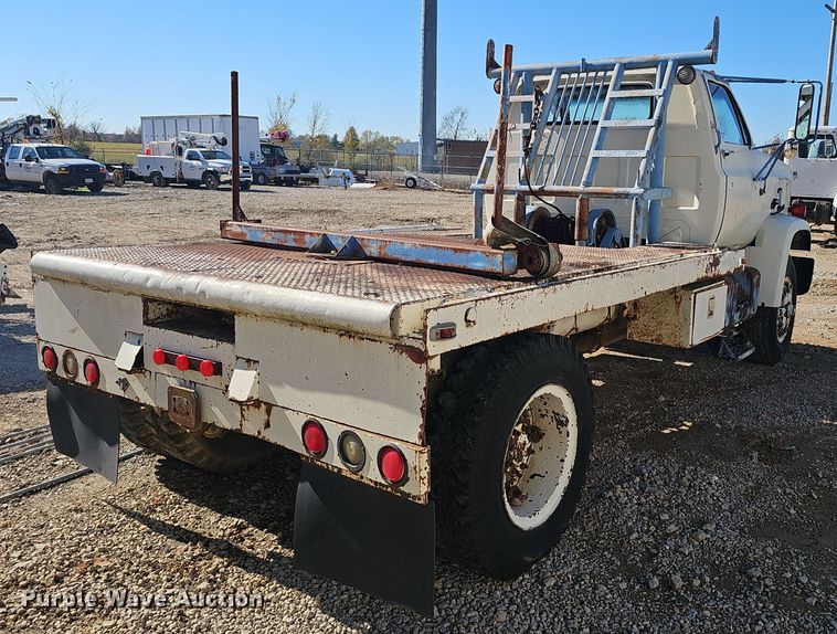 image for item OJ9083 1980 Chevrolet Brigadier  winch truck