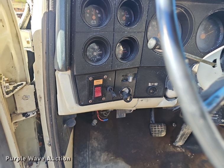 image for item OJ9083 1980 Chevrolet Brigadier  winch truck