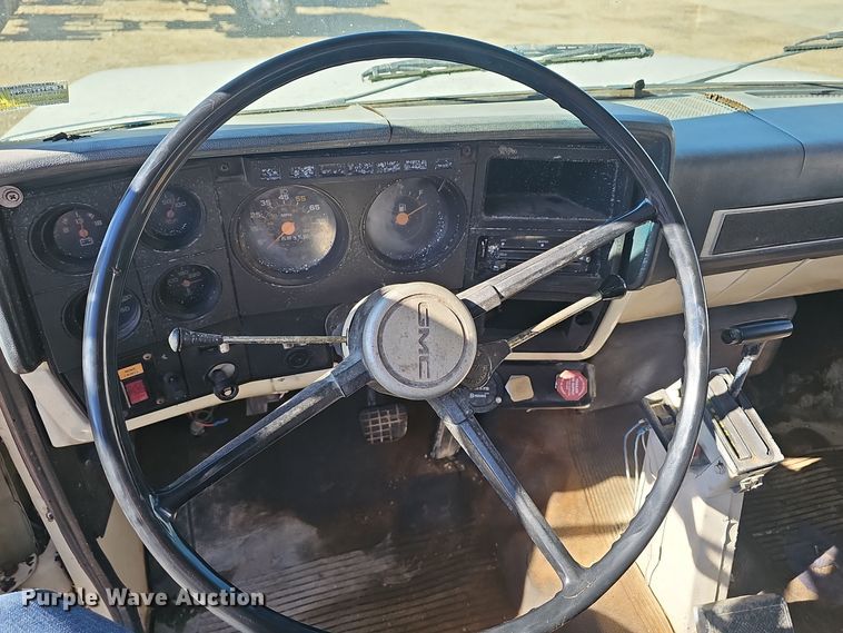 image for item OJ9083 1980 Chevrolet Brigadier  winch truck