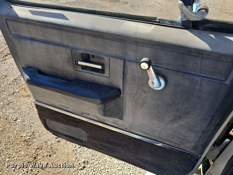 image for item OJ9083 1980 Chevrolet Brigadier  winch truck