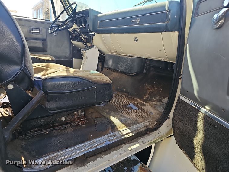 image for item OJ9083 1980 Chevrolet Brigadier  winch truck