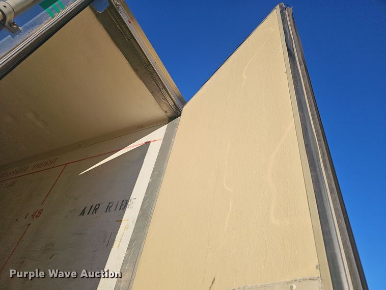 image for item OJ9101 2008 Wabash refrigerated van trailer