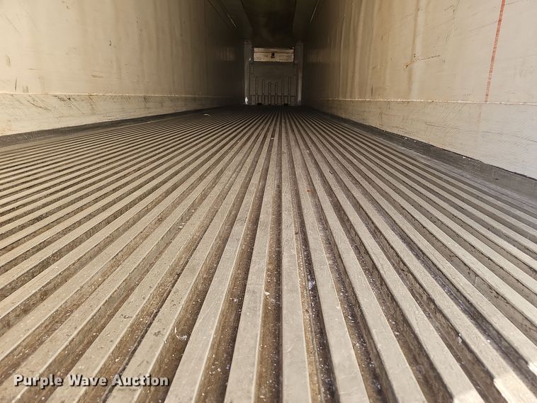 image for item OJ9101 2008 Wabash refrigerated van trailer