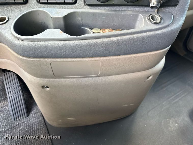 image for item YY0014 2017 Freightliner Cascadia 125 semi truck