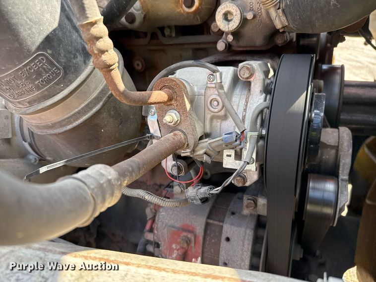 image for item YY0014 2017 Freightliner Cascadia 125 semi truck