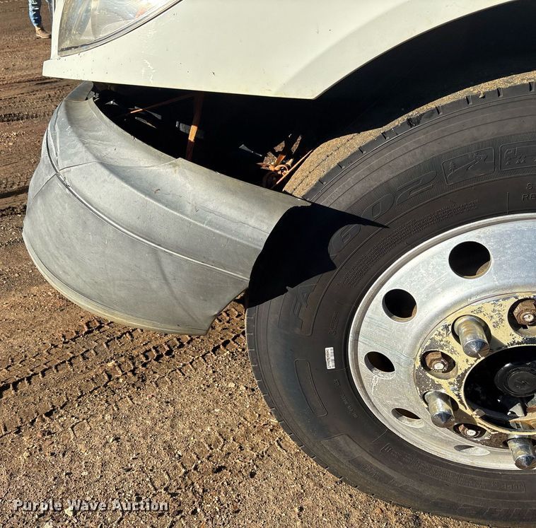 image for item DM1863 2012 International Prostar semi truck