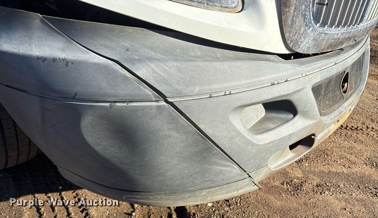 image for item DM1863 2012 International Prostar semi truck