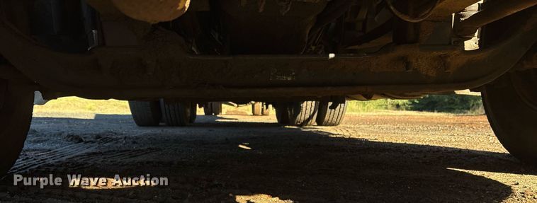 image for item DM1863 2012 International Prostar semi truck