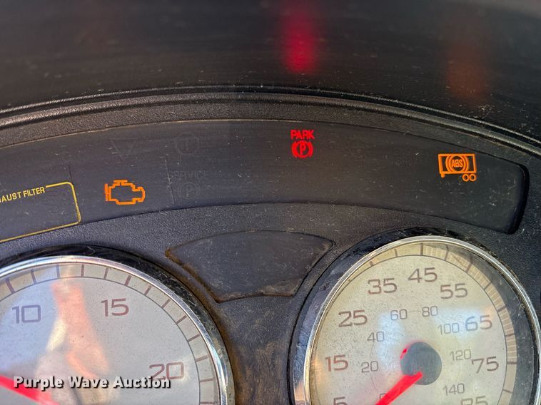 image for item DM1863 2012 International Prostar semi truck