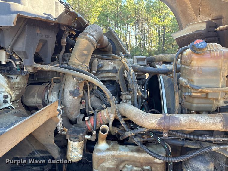 image for item DM1863 2012 International Prostar semi truck