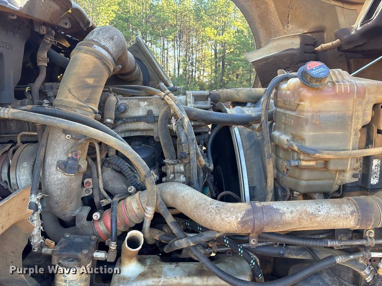 image for item DM1863 2012 International Prostar semi truck