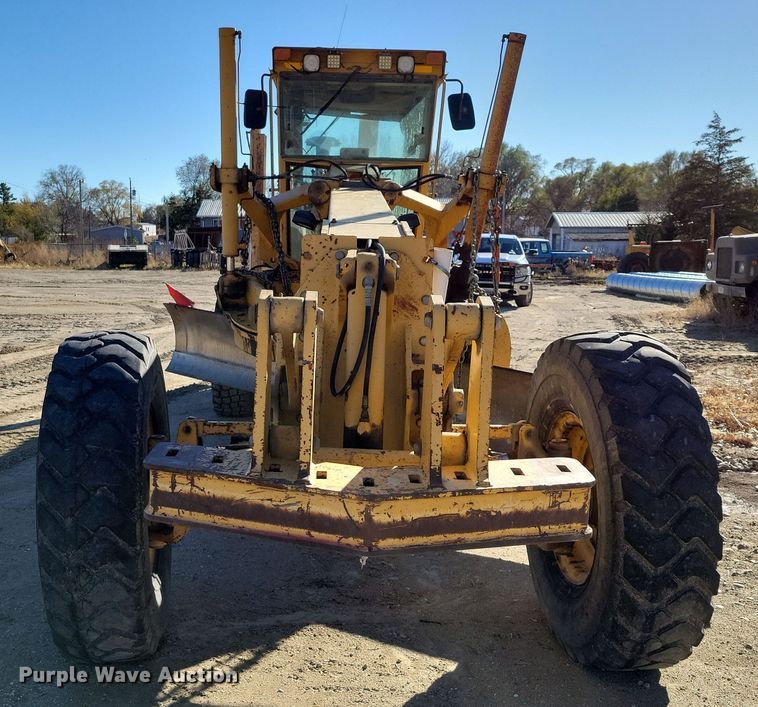 image for item DN3630 1996 John Deere 770BH motor grader