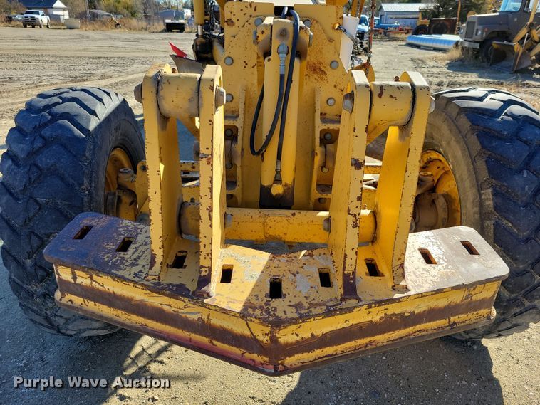 image for item DN3630 1996 John Deere 770BH motor grader