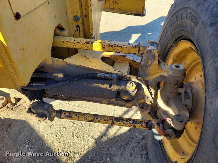 image for item DN3630 1996 John Deere 770BH motor grader