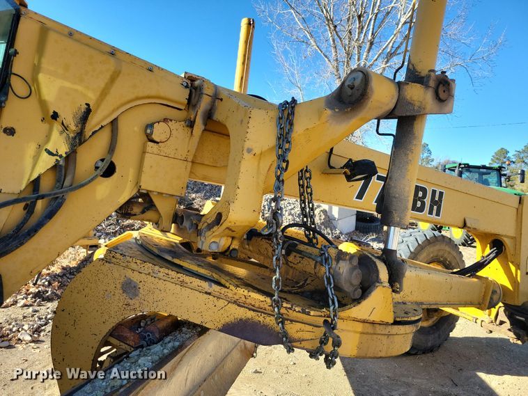 image for item DN3630 1996 John Deere 770BH motor grader