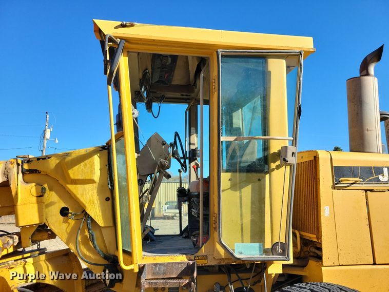 image for item DN3630 1996 John Deere 770BH motor grader