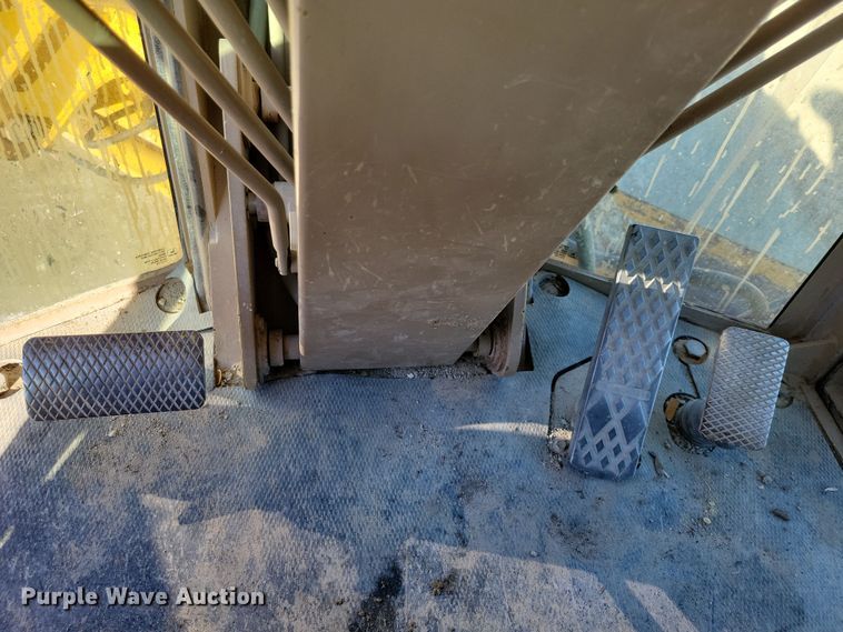 image for item DN3630 1996 John Deere 770BH motor grader