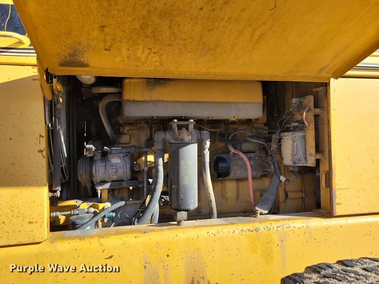 image for item DN3630 1996 John Deere 770BH motor grader