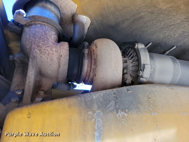 image for item DN3630 1996 John Deere 770BH motor grader