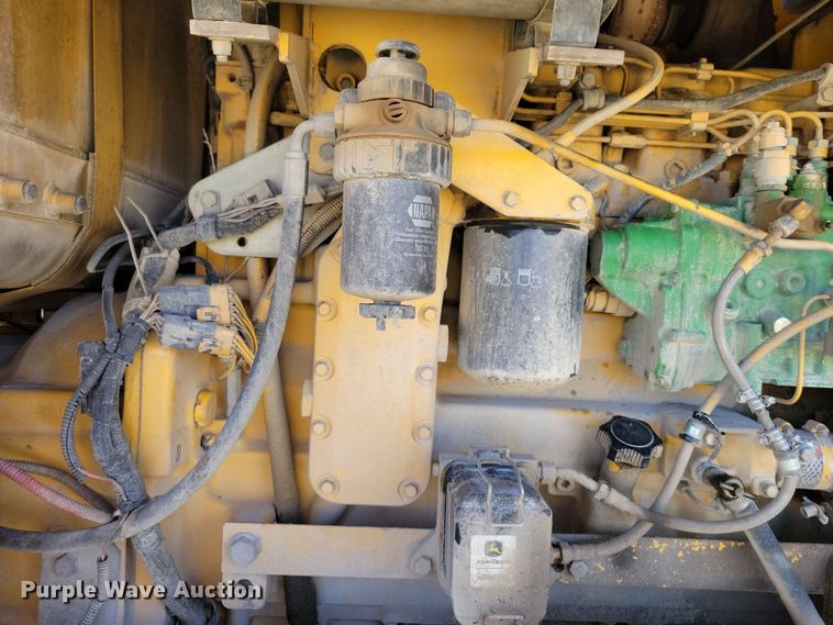 image for item DN3630 1996 John Deere 770BH motor grader