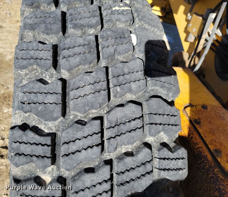 image for item DN3630 1996 John Deere 770BH motor grader