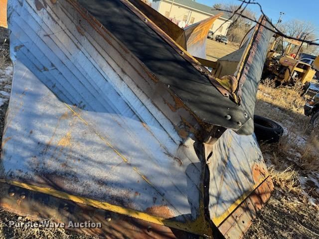 image for item DN3630 1996 John Deere 770BH motor grader