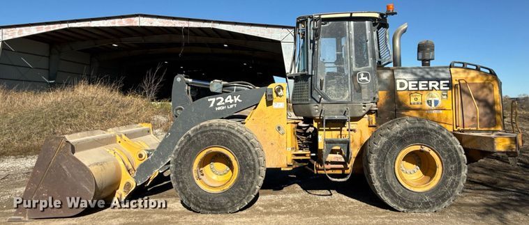 image for item DO7639 2009 John Deere 724K high lift wheel loader