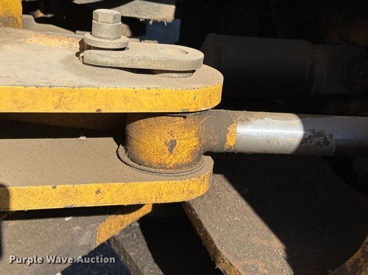 image for item DO7639 2009 John Deere 724K high lift wheel loader