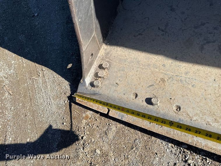 image for item DO7639 2009 John Deere 724K high lift wheel loader