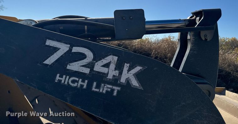 image for item DO7639 2009 John Deere 724K high lift wheel loader