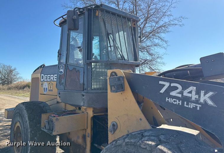 image for item DO7639 2009 John Deere 724K high lift wheel loader
