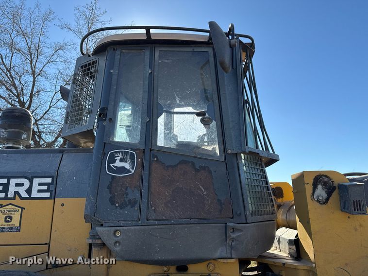 image for item DO7639 2009 John Deere 724K high lift wheel loader