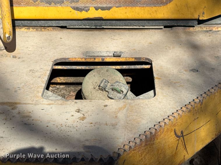 image for item DO7639 2009 John Deere 724K high lift wheel loader