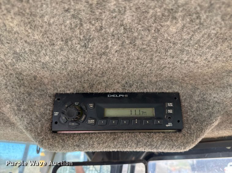 image for item DO7639 2009 John Deere 724K high lift wheel loader