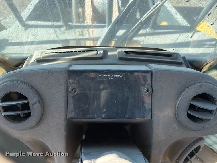 image for item DO7639 2009 John Deere 724K high lift wheel loader