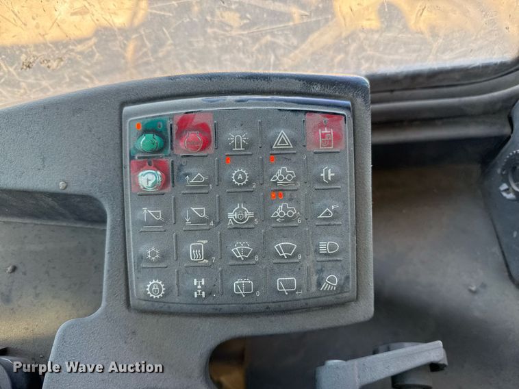 image for item DO7639 2009 John Deere 724K high lift wheel loader