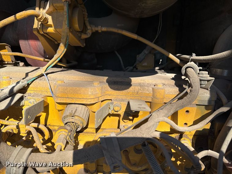 image for item DO7639 2009 John Deere 724K high lift wheel loader