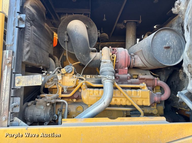 image for item DO7639 2009 John Deere 724K high lift wheel loader