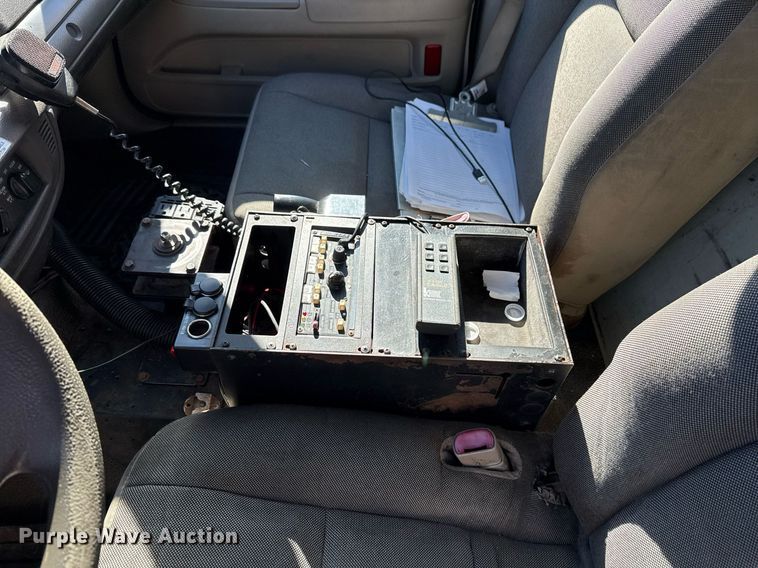 image for item DO7644 2011 Ford Crown Victoria Police Interceptor 