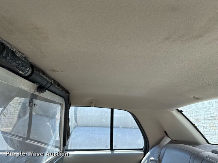 image for item DO7644 2011 Ford Crown Victoria Police Interceptor 