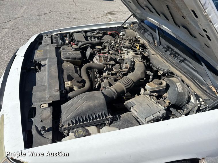 image for item DO7645 2011 Ford Crown Victoria Police Interceptor 