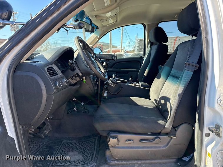 image for item DO7646 2014 Chevrolet Tahoe Police SUV