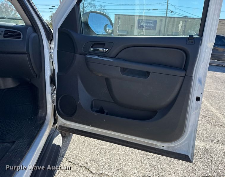 image for item DO7646 2014 Chevrolet Tahoe Police SUV