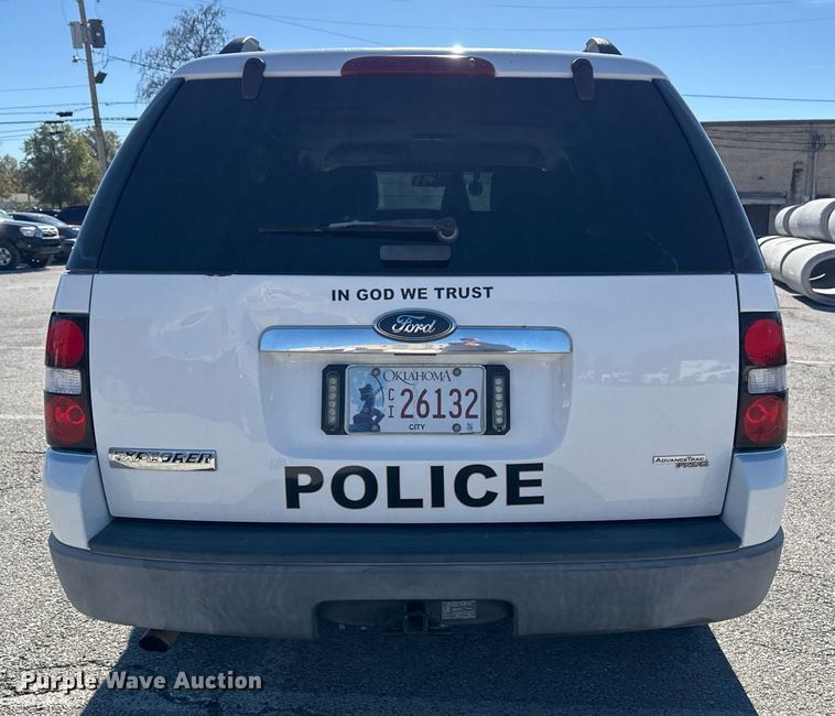 image for item DO7647 2006 Ford Explorer SUV