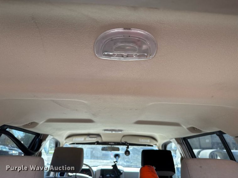 image for item DO7647 2006 Ford Explorer SUV