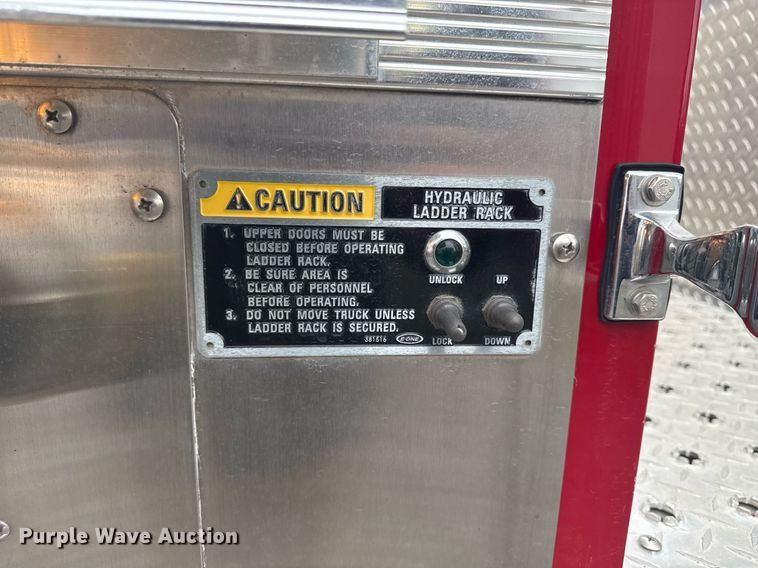 image for item DO7648 1998 Emergency One pumper fire truck